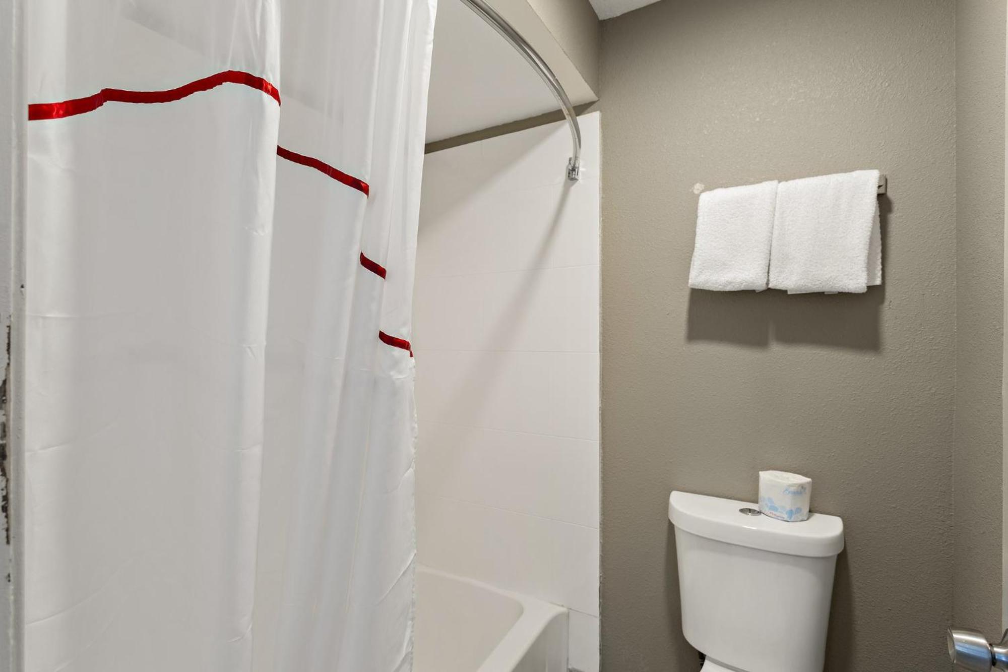 Red Roof Inn Redding Esterno foto